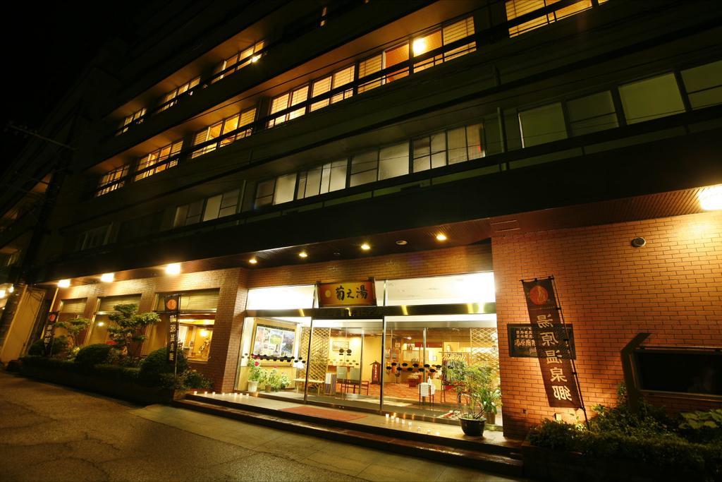 Hotel Kikunoyu Maniwa Exterior photo