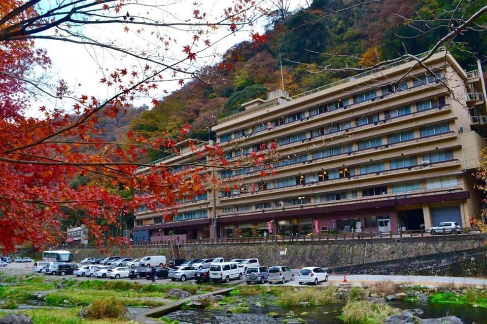 Hotel Kikunoyu Maniwa Exterior photo
